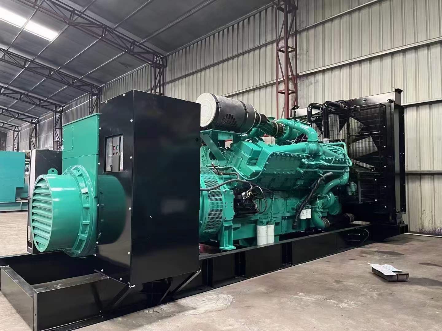 海林如何降低 800kW 柴油发电机输出电流的波动？
