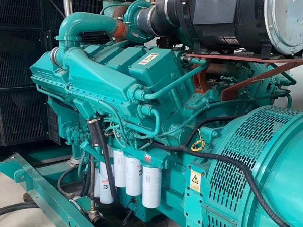 海林更换100kW柴油发电机组机油时，需要注意哪些事项？